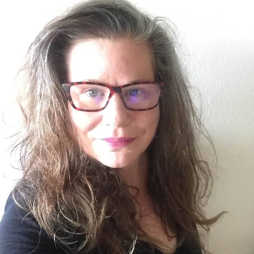 Meet your Posher, Nina